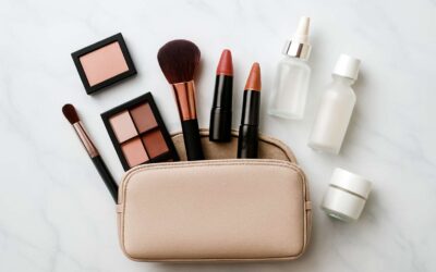 Sleek beauty products bag: Your compact kit for on-the-go glam